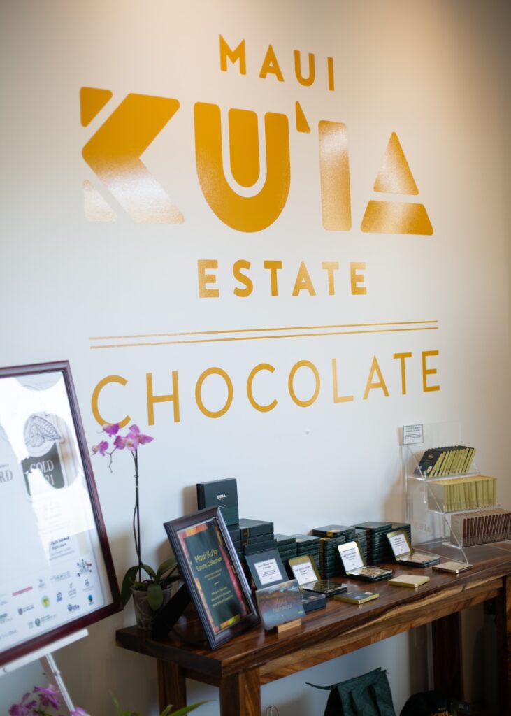 kia chocolate cafe farm maui